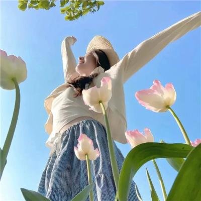 新郎休妻摄政王十里红妆求娶